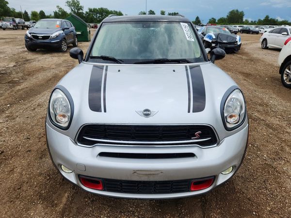 2016 MINI COOPER