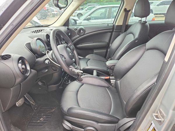2016 MINI COOPER