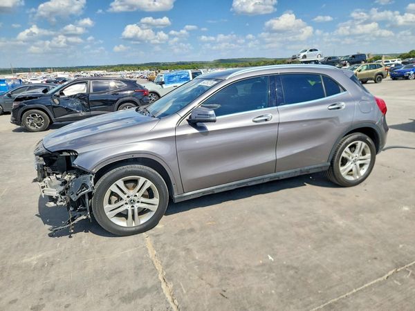 2018 MERCEDES-BENZ GLA GLA250