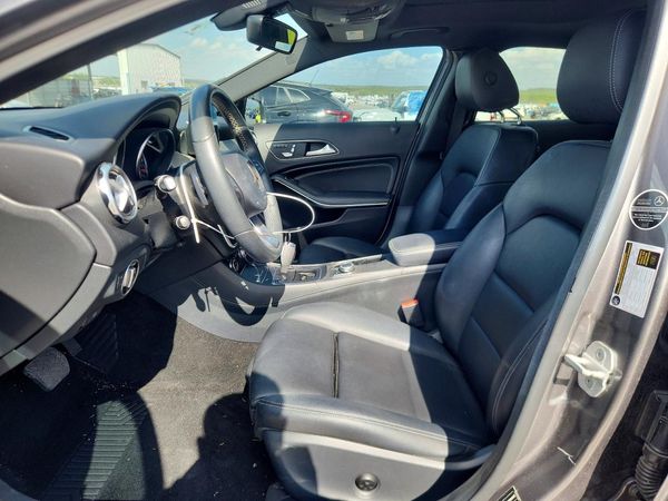 2018 MERCEDES-BENZ GLA GLA250