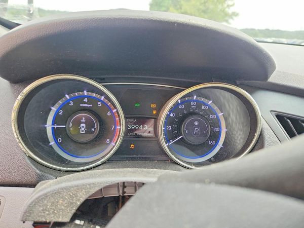 2013 HYUNDAI SONATA