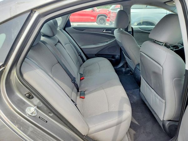 2013 HYUNDAI SONATA