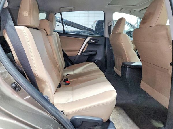 2015 TOYOTA RAV4 XLE (M Grade)
