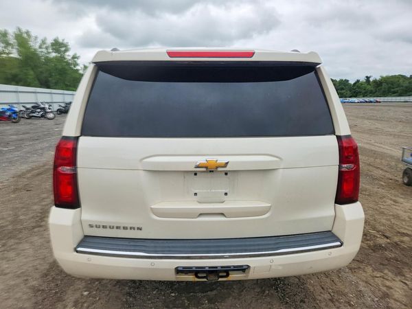 2015 CHEVROLET SUBURBAN LTZ