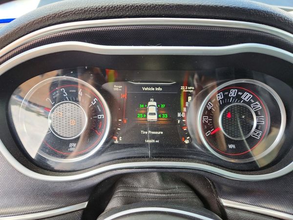 2015 DODGE CHALLENGER SXT Plus