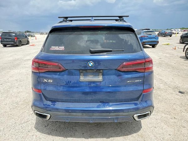 2023 BMW X5 xDrive45e