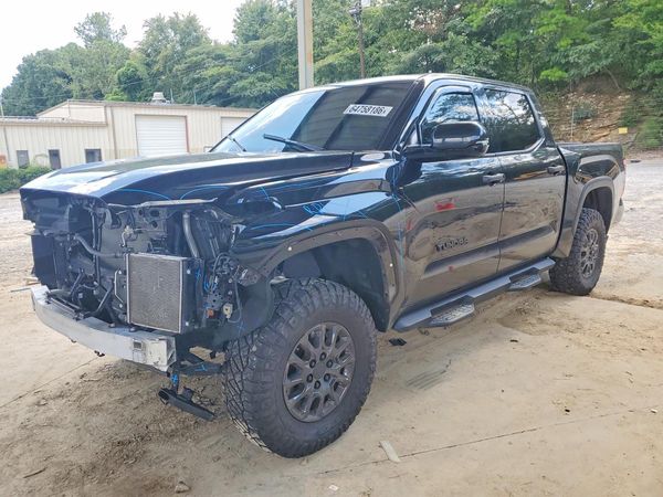 2025 TOYOTA TUNDRA