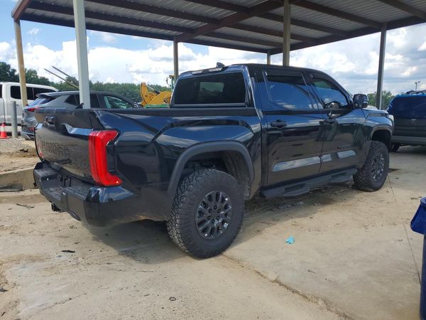 2025 TOYOTA TUNDRA