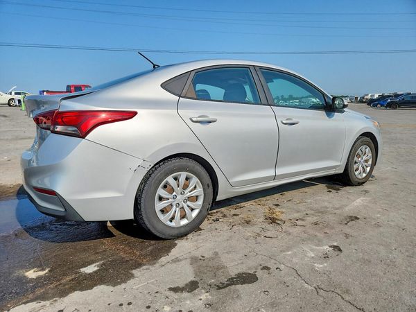 2019 HYUNDAI ACCENT SE and SEL