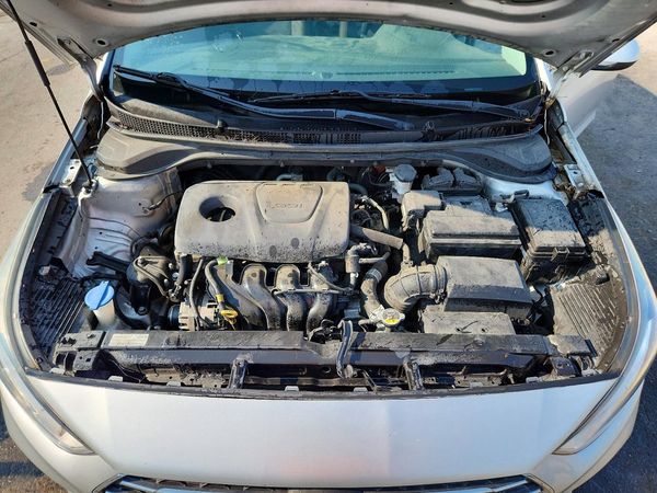 2019 HYUNDAI ACCENT SE and SEL