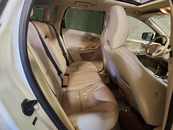 2013 VOLVO XC60