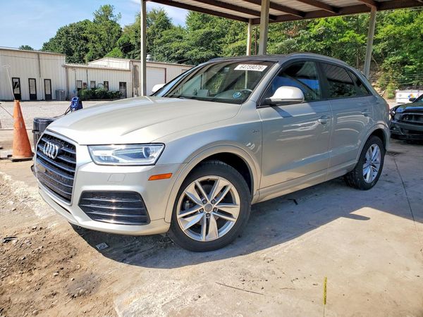 2018 AUDI Q3