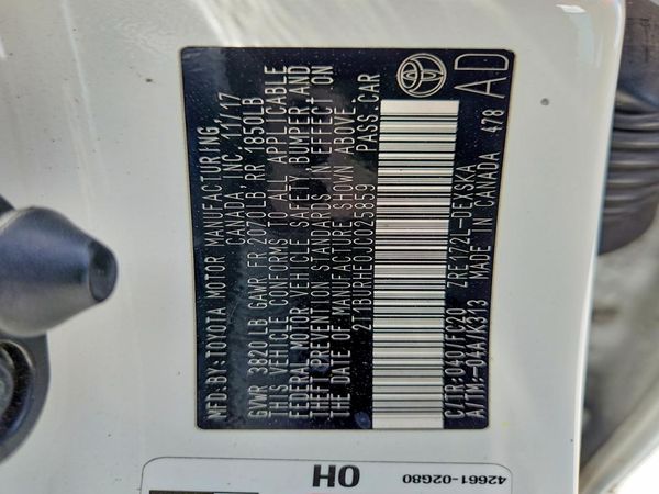 2018 TOYOTA COROLLA