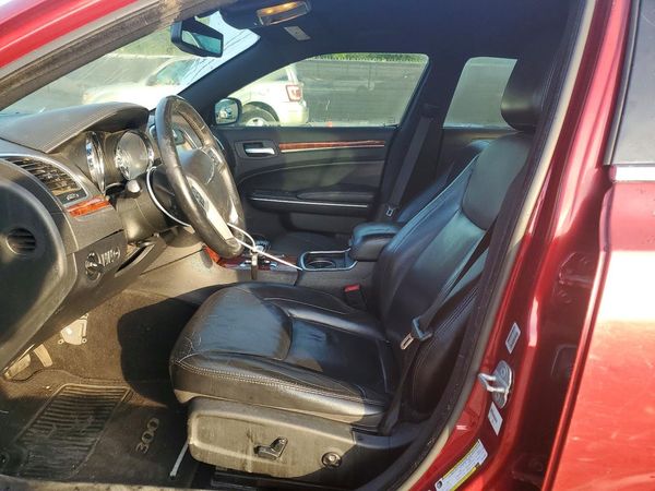 2014 CHRYSLER 300