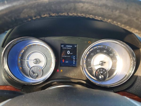 2014 CHRYSLER 300