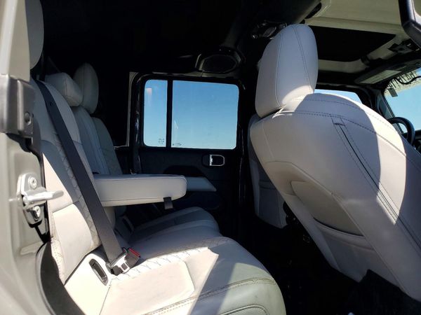2022 JEEP GLADIATOR