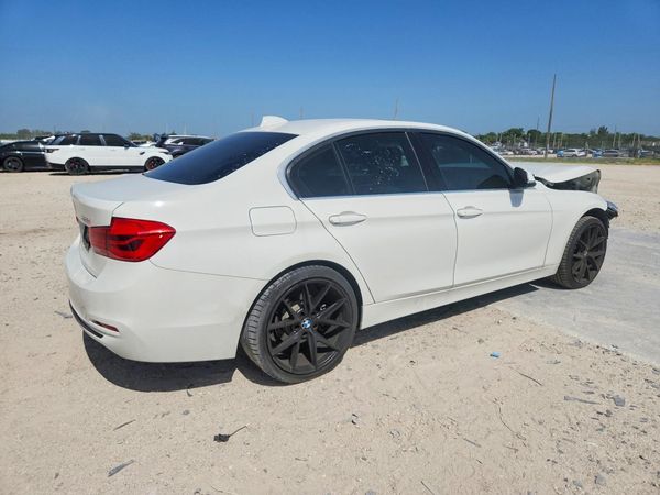 2018 BMW 330 SA