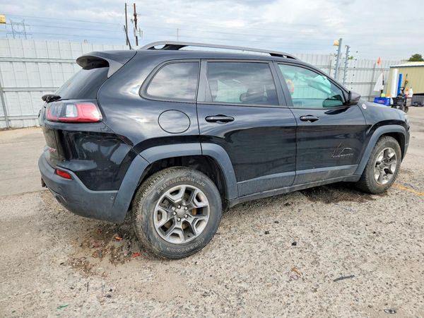 2019 JEEP CHEROKEE TRAILHAWK 4X4