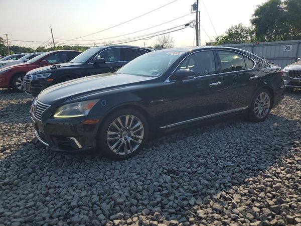 2013 LEXUS LS