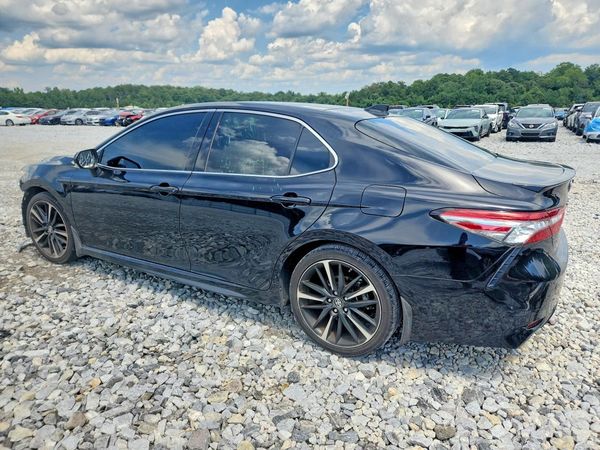 2019 TOYOTA CAMRY