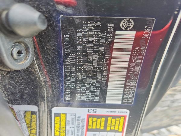 2019 TOYOTA CAMRY