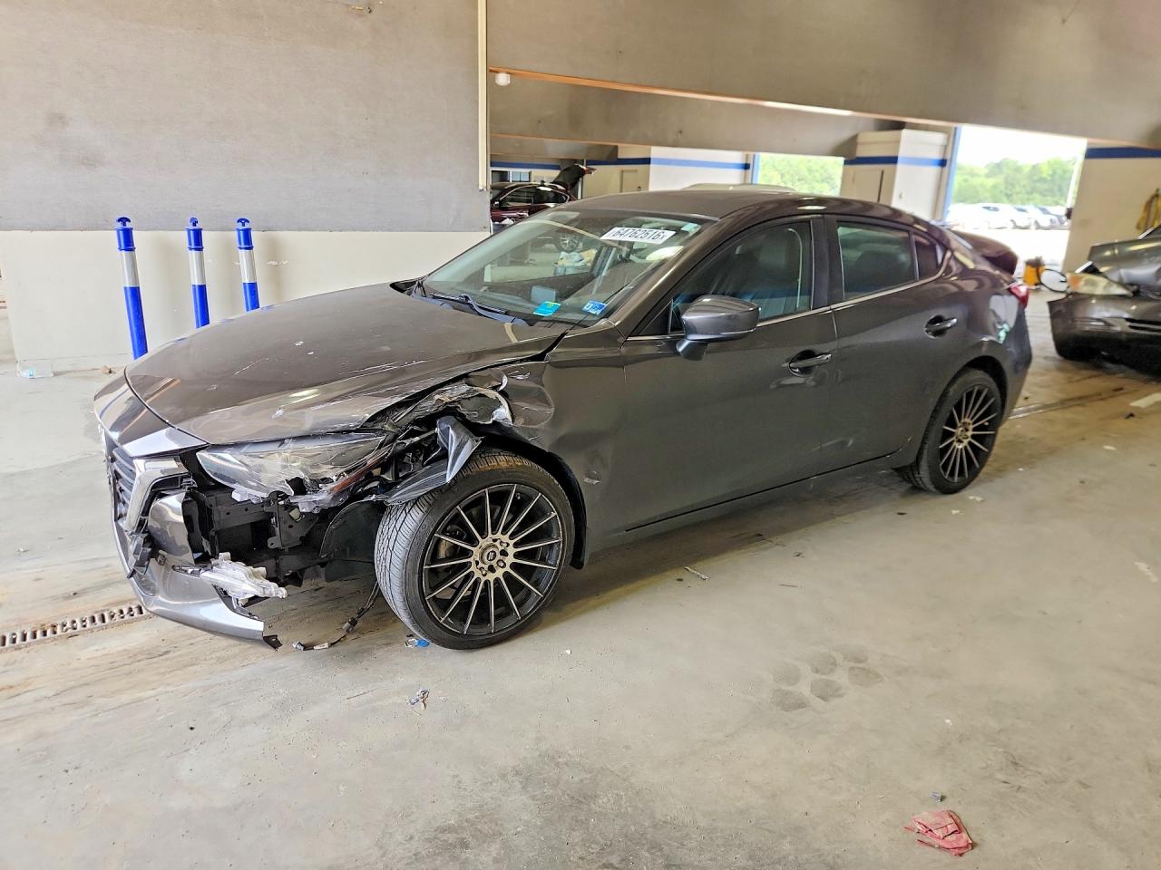 2018 MAZDA 3 Touring