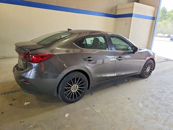 2018 MAZDA 3 Touring