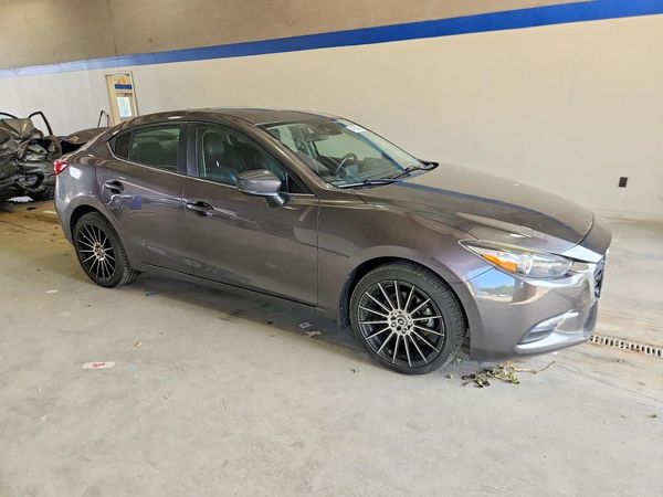 2018 MAZDA 3 Touring