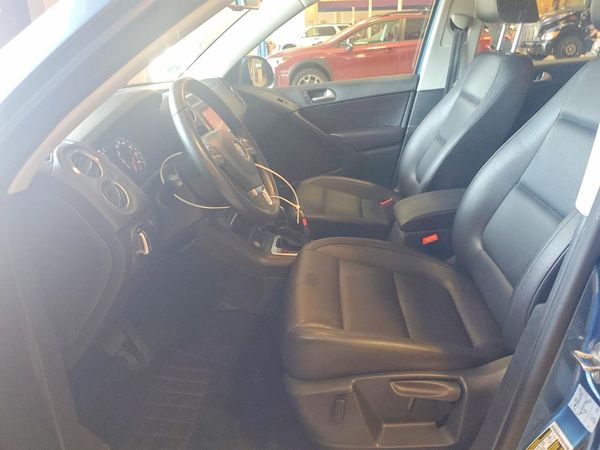 2017 VOLKSWAGEN TIGUAN