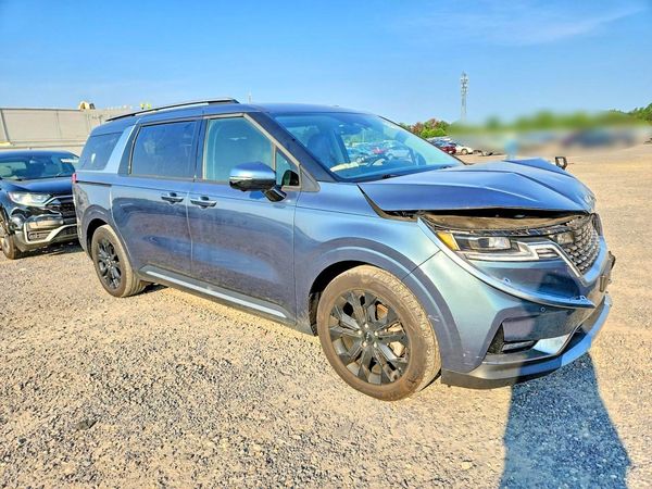 2024 KIA CARNIVAL