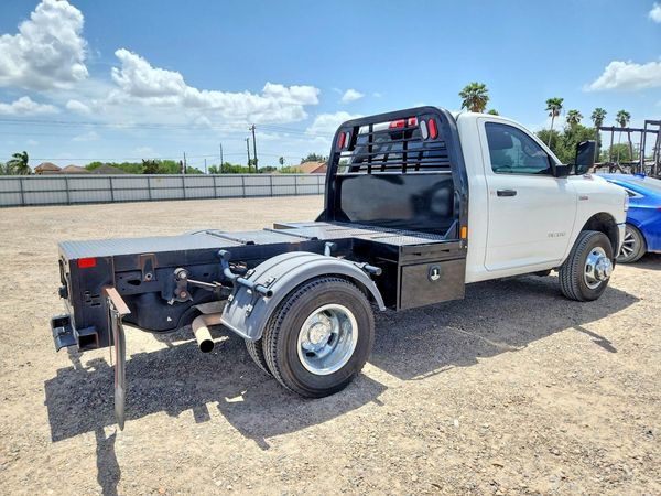 2019 RAM 3500 REG CAB CHASSIS