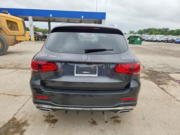 2022 MERCEDES-BENZ GLC GLC300 4MATIC