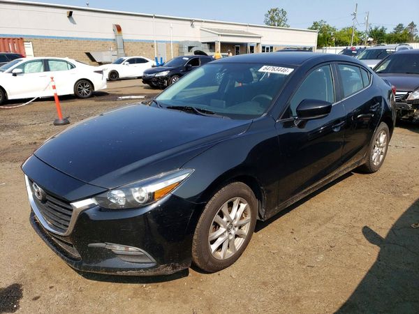 2017 MAZDA 3