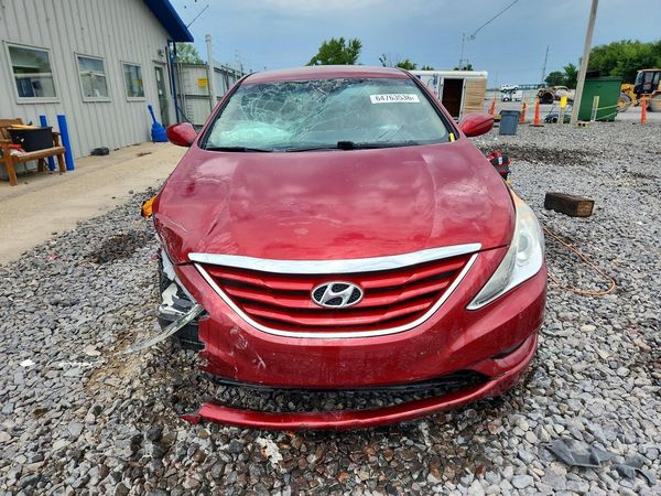 2012 HYUNDAI SONATA