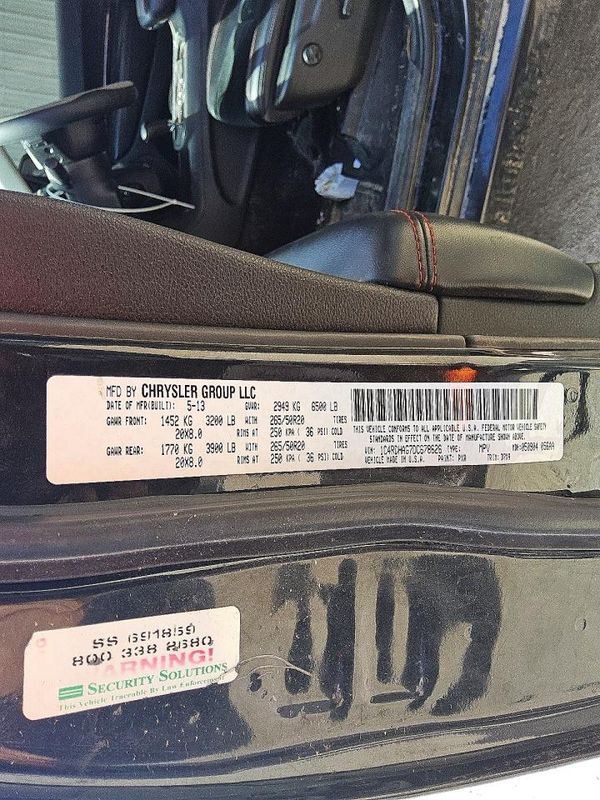 2013 DODGE DURANGO SXT