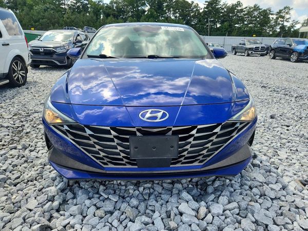 2021 HYUNDAI ELANTRA