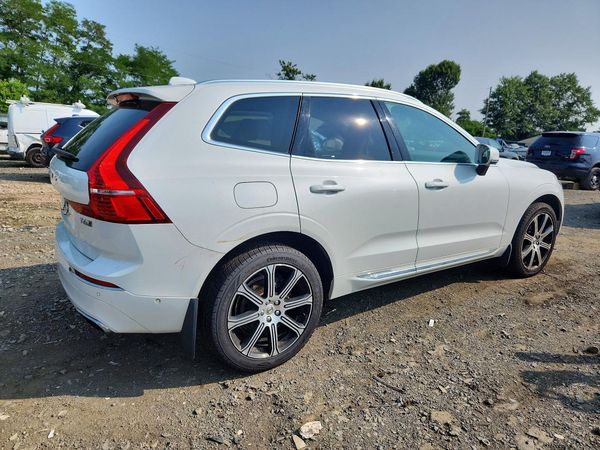 2019 VOLVO XC60 Inscription