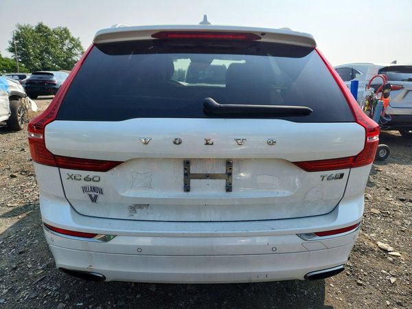 2019 VOLVO XC60 Inscription