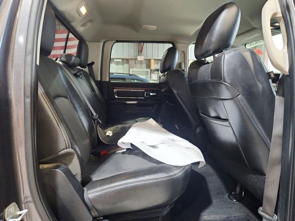 2015 RAM 1500 Laramie