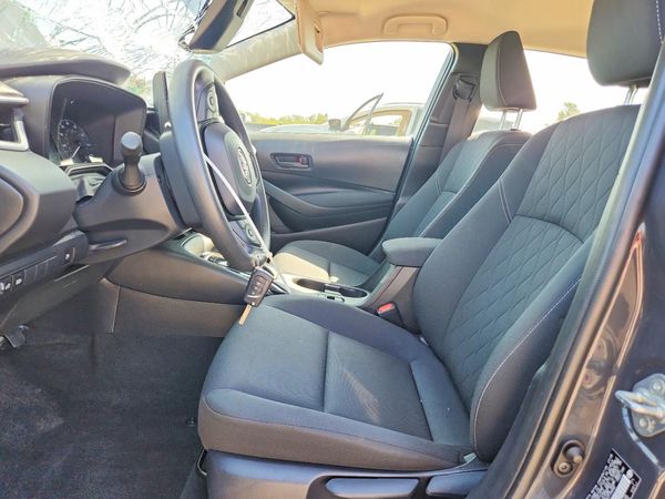 2025 TOYOTA COROLLA LE, XLE, SE