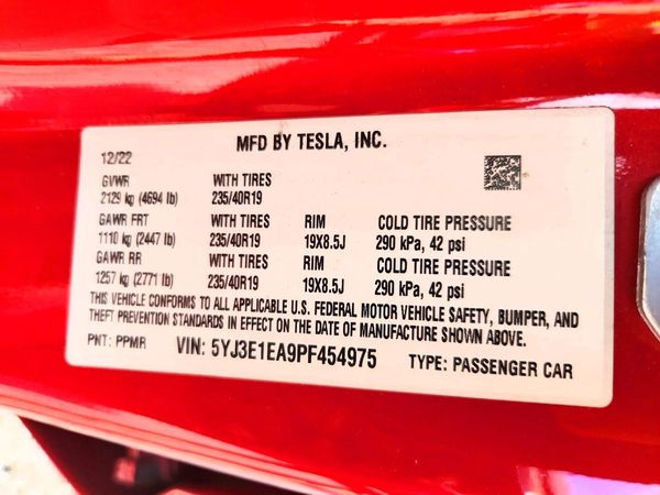 2023 TESLA MODEL 3