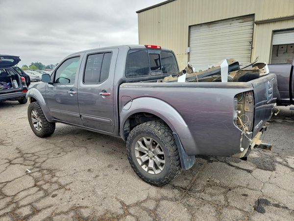 2019 NISSAN FRONTIER