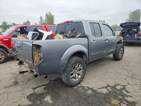 2019 NISSAN FRONTIER