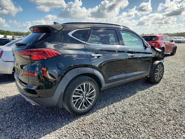 2020 HYUNDAI TUCSON