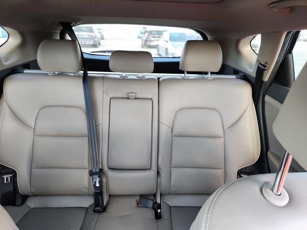 2020 HYUNDAI TUCSON