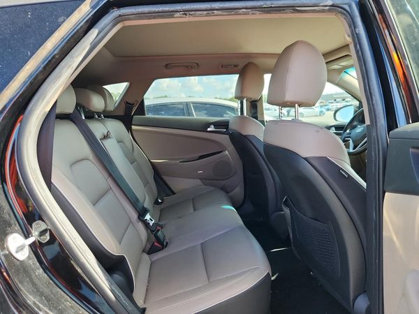 2020 HYUNDAI TUCSON