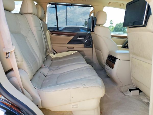 2018 LEXUS LX 570