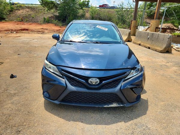 2019 TOYOTA CAMRY