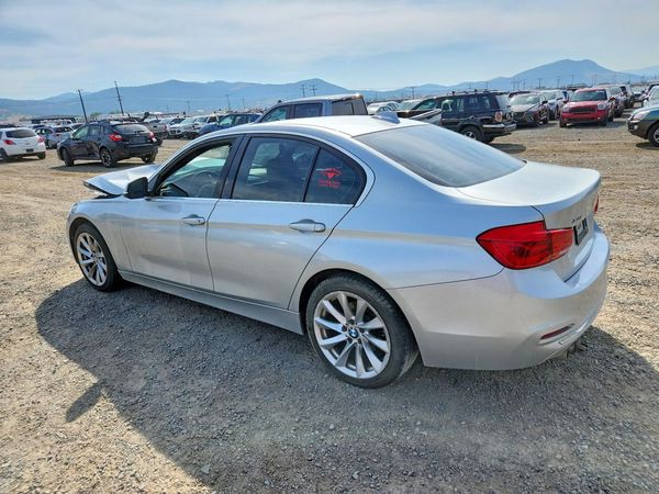 2017 BMW 330