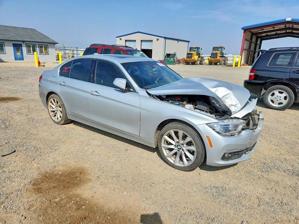 2017 BMW 330